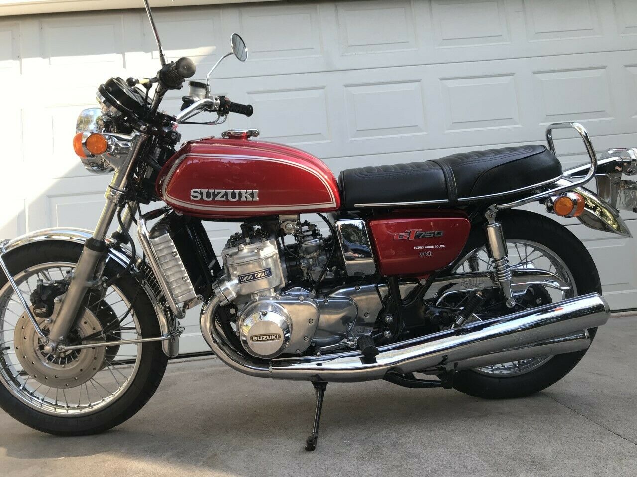 Suzuki GT750